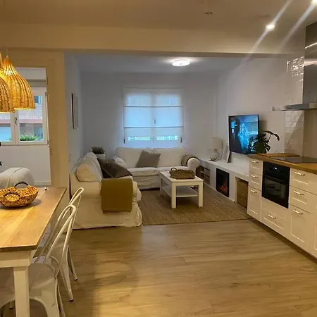 Acogedor En El Centro De Apartamento